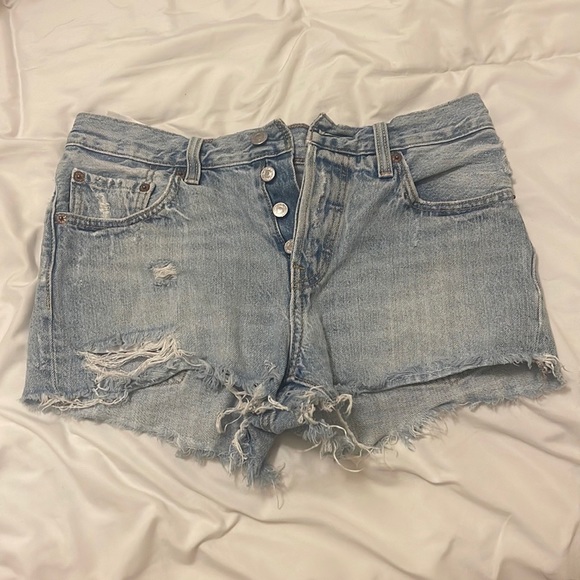 Levi's Pants - 501 Levi shorts